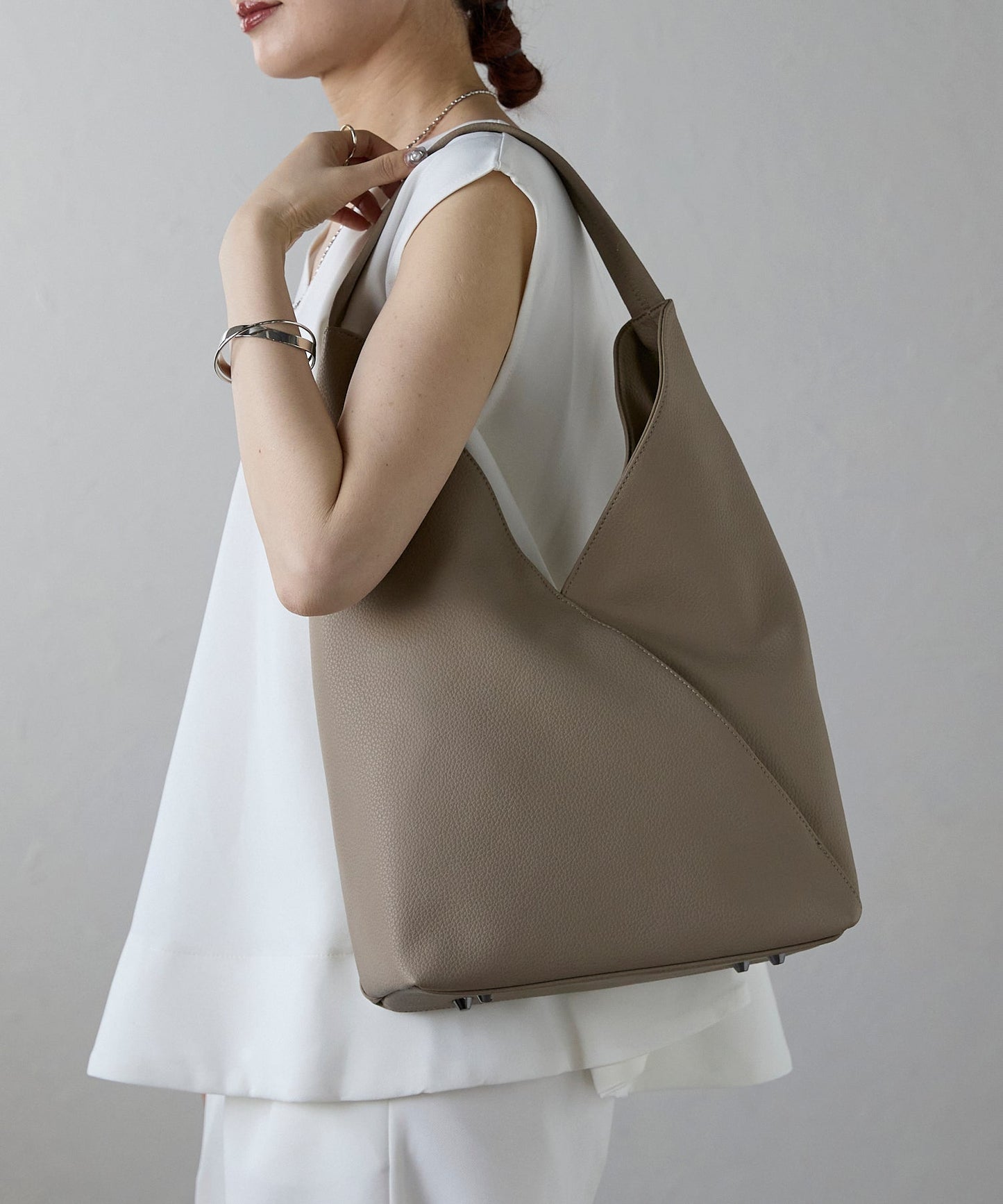 【ショップチャンネルOA商品】レザートライアングルトートバッグ　18-1190